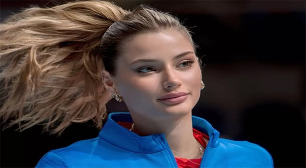 Cantiknya Disorot Netizen, Hilal Kocakara Jadi Daya Tarik Aydın Buyuksehir